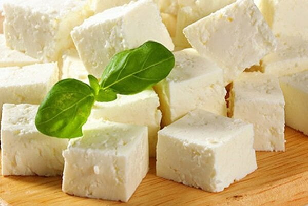 تصویر 2 از خرید پنیر سفید 400 گرم کاله + قمت فروش استثنایی